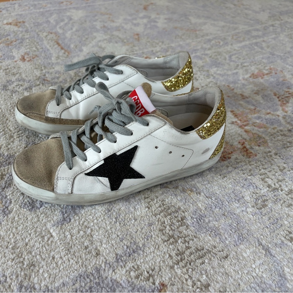 Golden Goose Women’s Low Top Sneakers